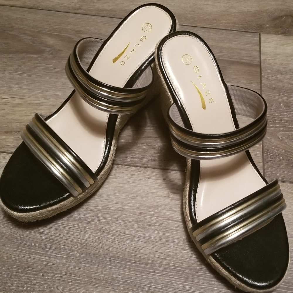 Platform shoes size 8.5